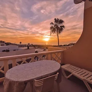 https://hidden-gem-studio-beautiful-view-of-the-ocean.tenerifehoteles.net